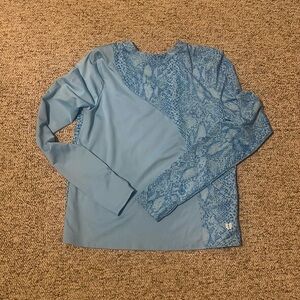 Eleven by Venus Williams long sleeve tee size medium VGUC